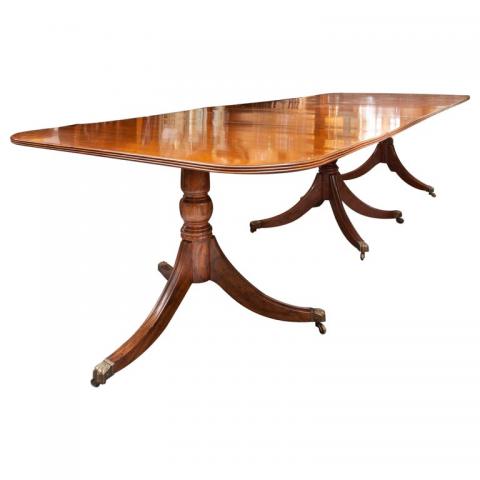 English_George_III_Style_Mahogany_Triple_Pedestal_Dining_Table